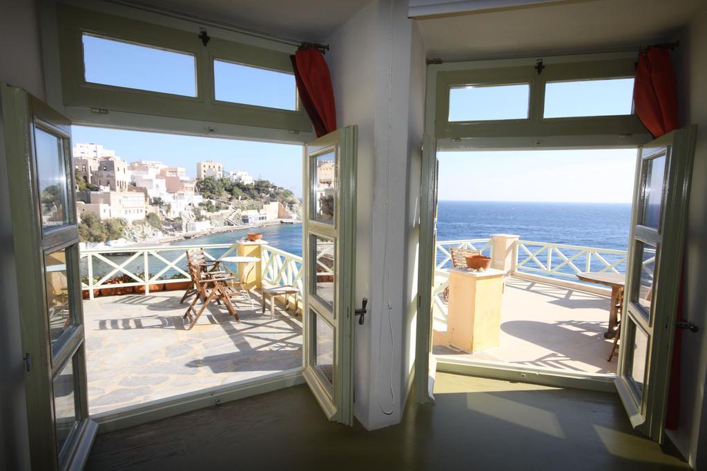 Apollonos Seafront Apartment Ermoúpoli Eksteriør bilde